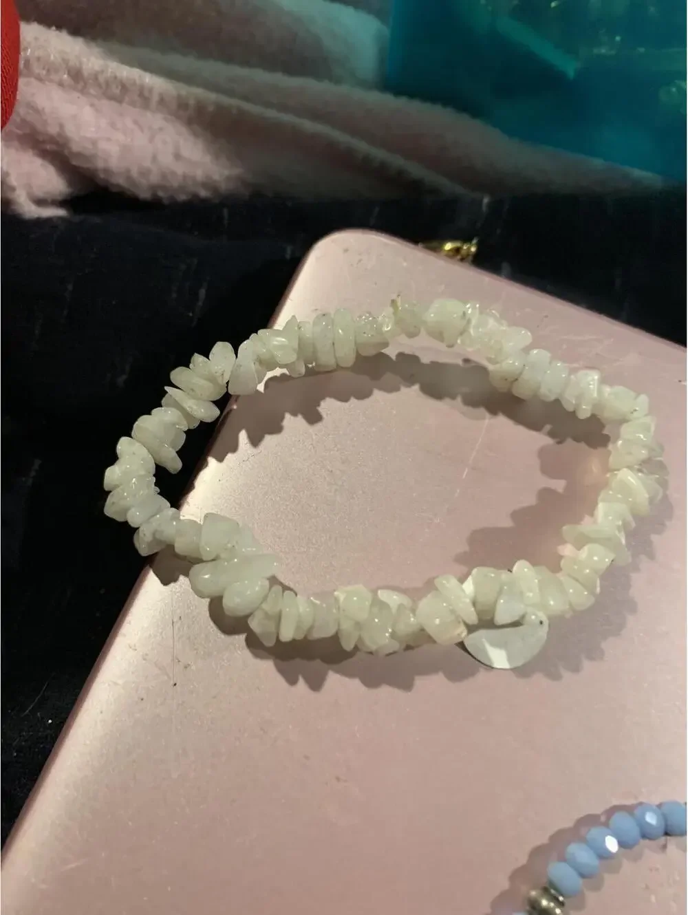 White Chip Stone Beaded Stretch Bracelet